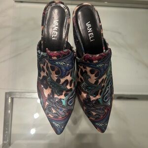 Vaneli Women's Multicolor Paisley Mules